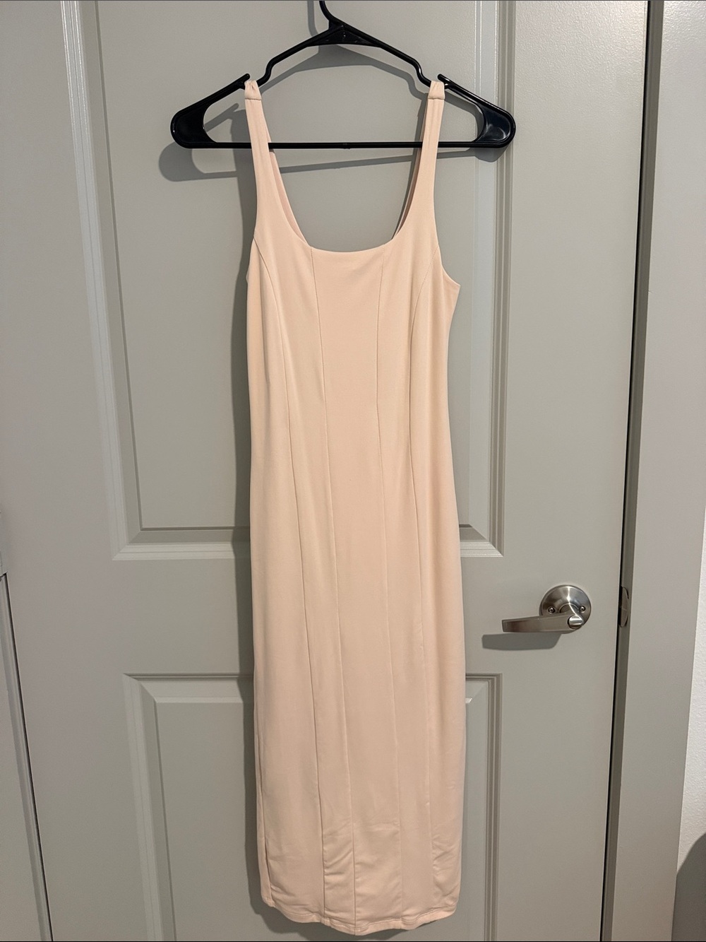 Forever 21 Blush Sleeveless Midi Dress